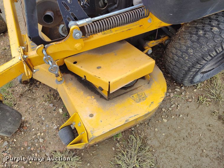 image for item IP9688 (2) 2018 Wright WSTX52SFX730E2A ZTR lawn mowers