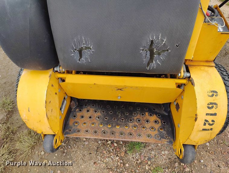image for item IP9688 (2) 2018 Wright WSTX52SFX730E2A ZTR lawn mowers