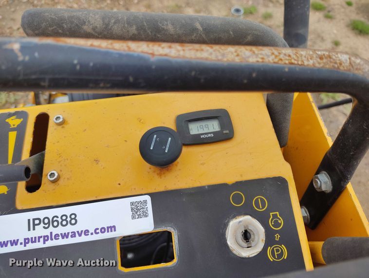 image for item IP9688 (2) 2018 Wright WSTX52SFX730E2A ZTR lawn mowers