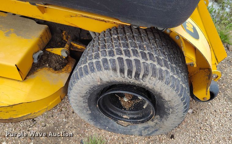 image for item IP9688 (2) 2018 Wright WSTX52SFX730E2A ZTR lawn mowers
