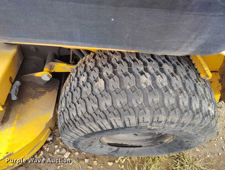 image for item IP9688 (2) 2018 Wright WSTX52SFX730E2A ZTR lawn mowers