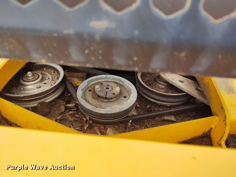 image for item IP9688 (2) 2018 Wright WSTX52SFX730E2A ZTR lawn mowers