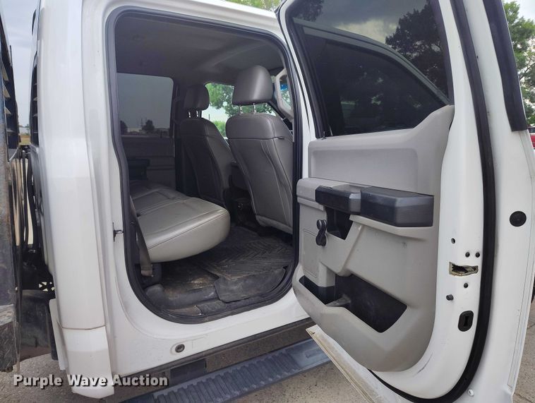 image for item IP9690 2017 Ford F350 Super Duty XL Crew Cab flatbed truck