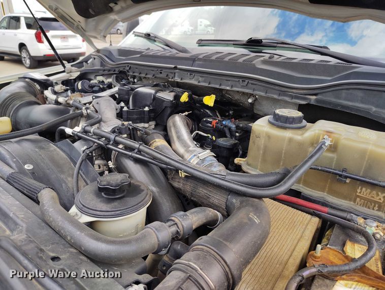 image for item IP9690 2017 Ford F350 Super Duty XL Crew Cab flatbed truck