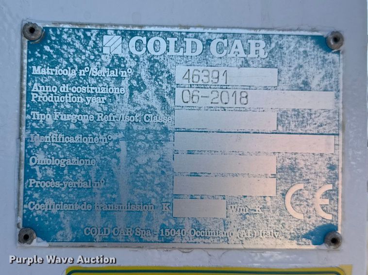 image for item NU9555 2018 Ford E450 Super Duty refrigerated delivery van