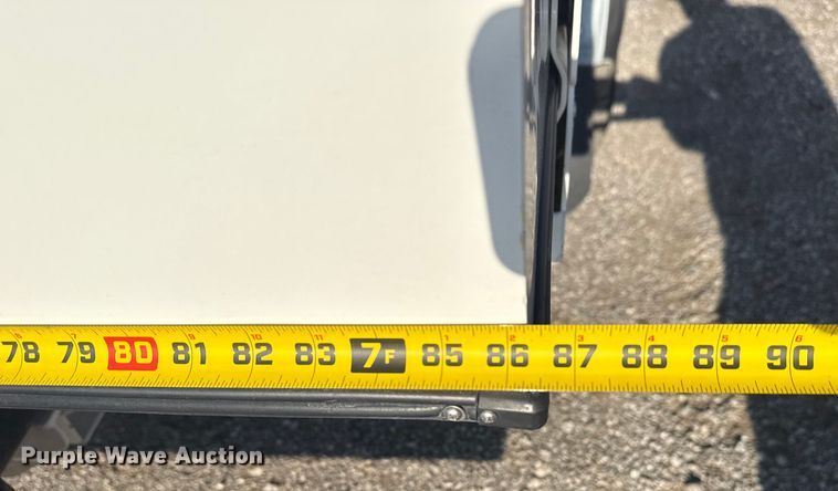 image for item NU9555 2018 Ford E450 Super Duty refrigerated delivery van