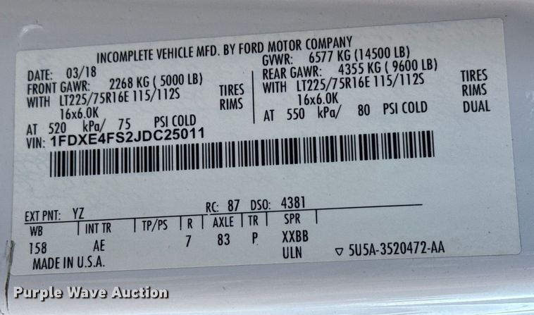 image for item NU9555 2018 Ford E450 Super Duty refrigerated delivery van