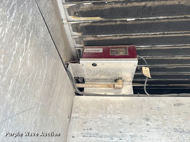 image for item NU9566 2001 Freightliner FL80 delivery truck