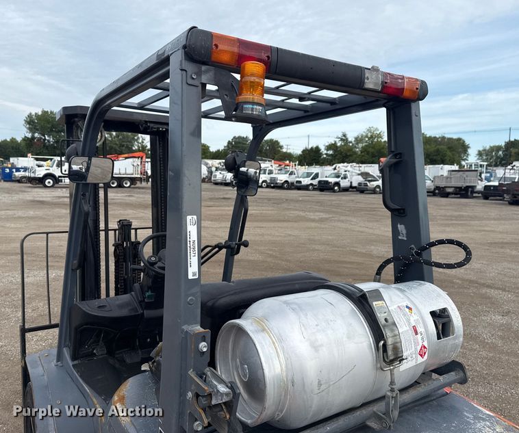 image for item NU9571 Toyota 8FGU25 forklift
