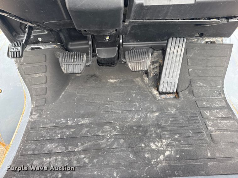 image for item NU9571 Toyota 8FGU25 forklift