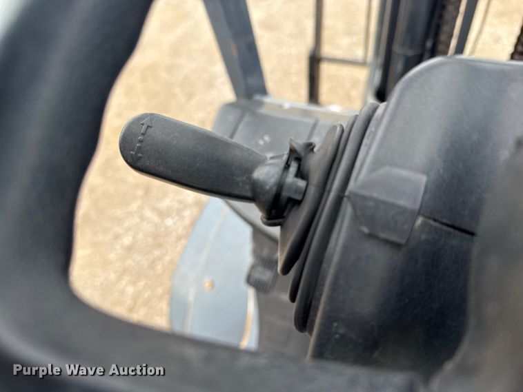 image for item NU9571 Toyota 8FGU25 forklift