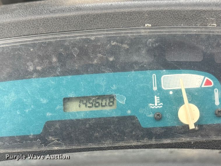 image for item NU9574 2002 Toyota 7FGU30 forklift