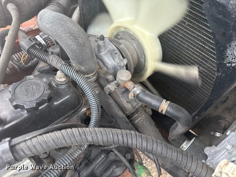 image for item NU9574 2002 Toyota 7FGU30 forklift