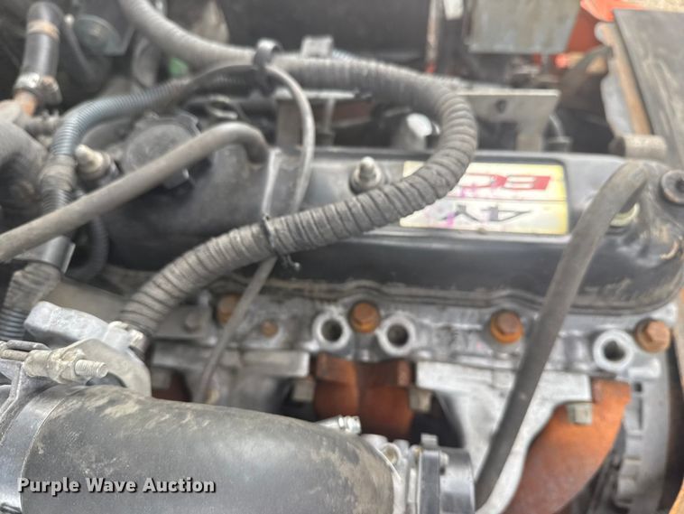 image for item NU9574 2002 Toyota 7FGU30 forklift