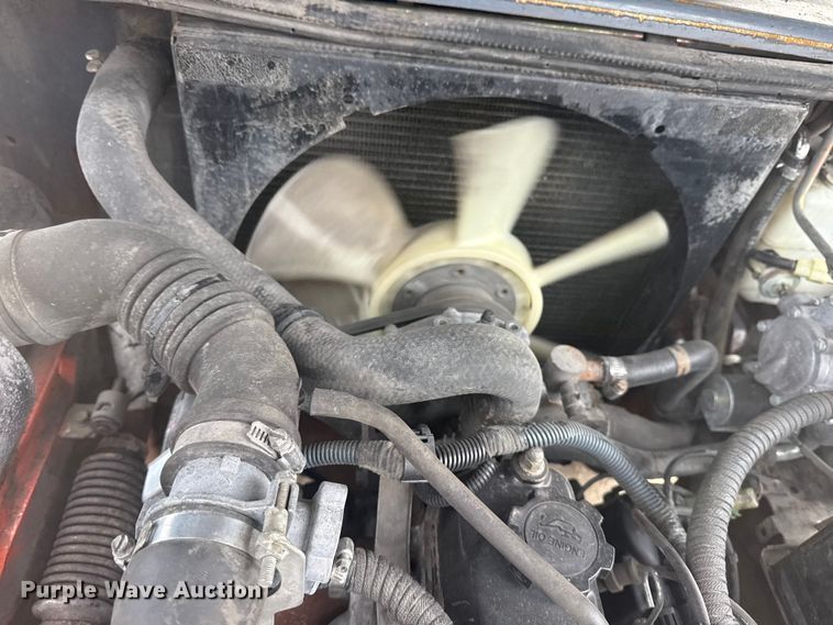 image for item NU9574 2002 Toyota 7FGU30 forklift