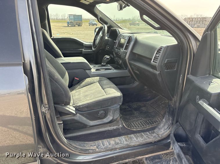 image for item OB9454 2015 Ford F150 SuperCrew pickup truck