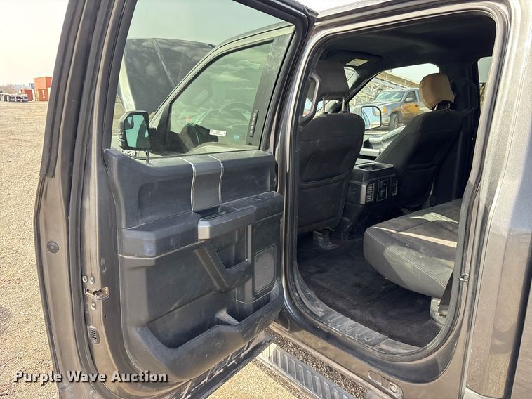 image for item OB9454 2015 Ford F150 SuperCrew pickup truck