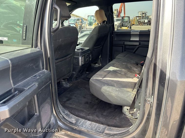 image for item OB9454 2015 Ford F150 SuperCrew pickup truck