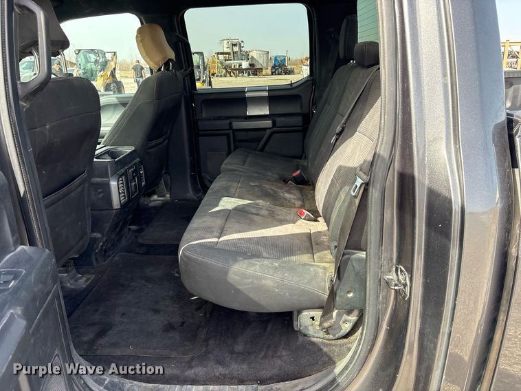 image for item OB9454 2015 Ford F150 SuperCrew pickup truck