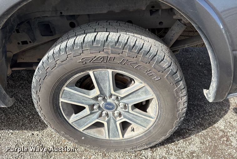 image for item OB9454 2015 Ford F150 SuperCrew pickup truck