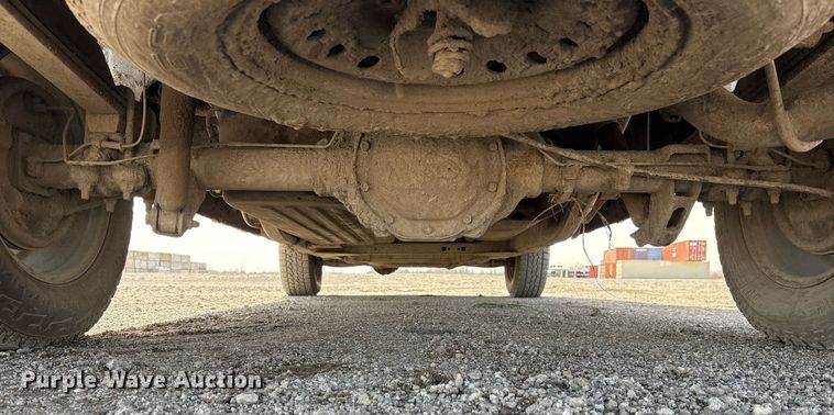 image for item OB9457 2007 GMC Sierra 1500 Crew Cab pickup truck