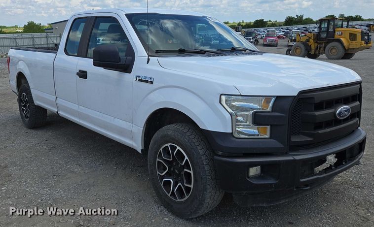 image for item YA0374 2016 Ford F150 XL SuperCab pickup truck