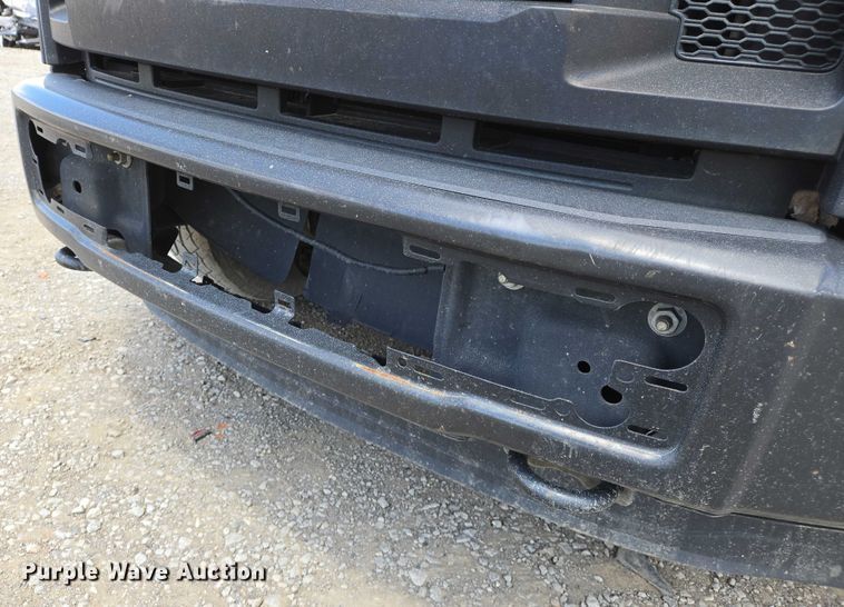 image for item YA0374 2016 Ford F150 XL SuperCab pickup truck