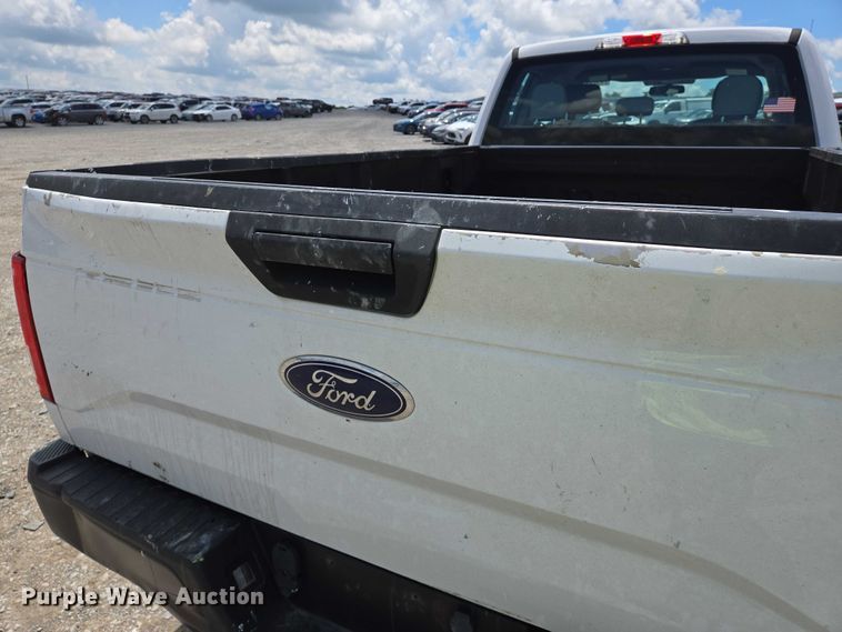 image for item YA0374 2016 Ford F150 XL SuperCab pickup truck