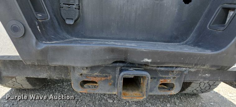 image for item YA0375 2017 Ford F250 Super Duty Crew Cab pickup truck