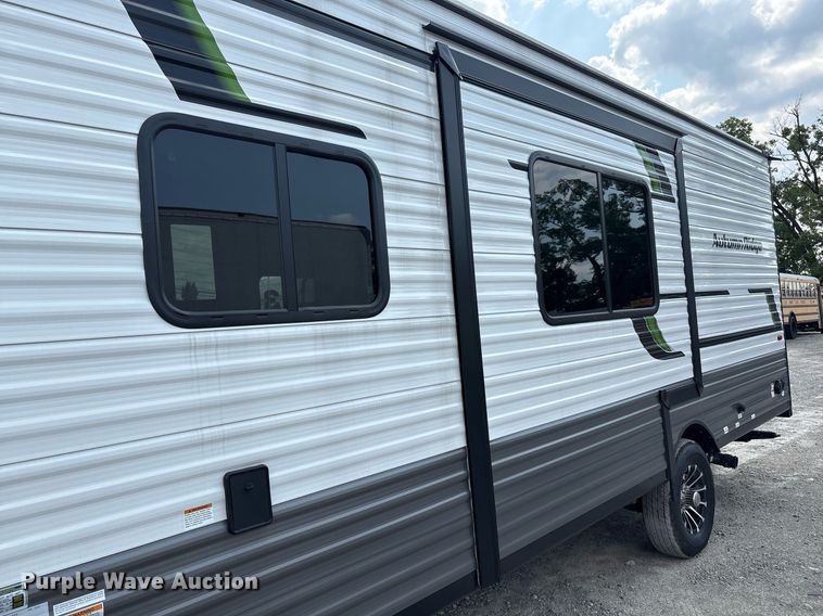 image for item YA0762 2025 Starcraft Autumn Ridge 188 BHS camper