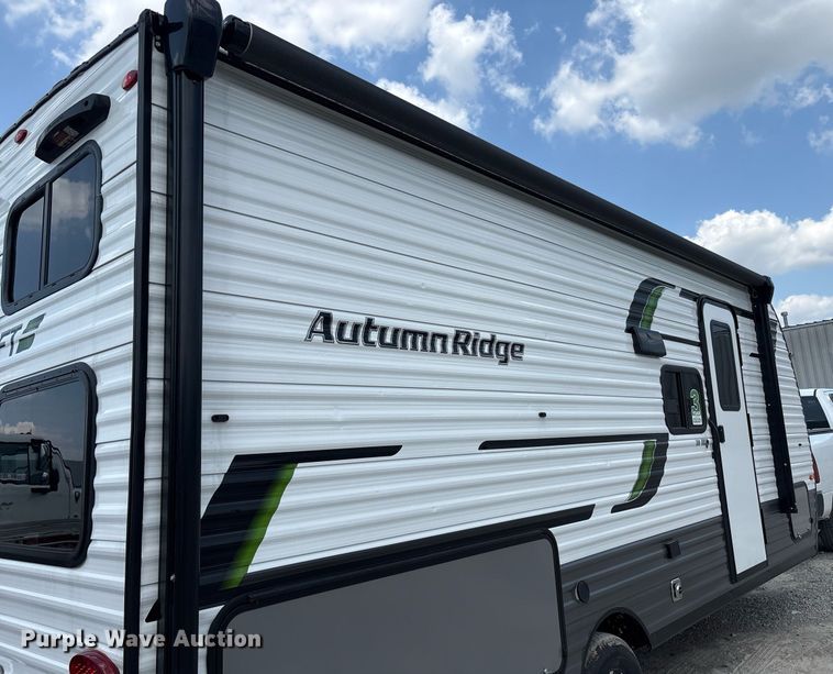image for item YA0762 2025 Starcraft Autumn Ridge 188 BHS camper