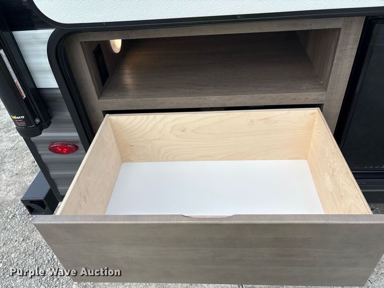 image for item YA0762 2025 Starcraft Autumn Ridge 188 BHS camper