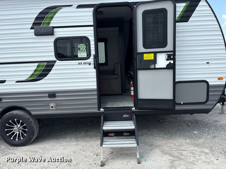 image for item YA0762 2025 Starcraft Autumn Ridge 188 BHS camper