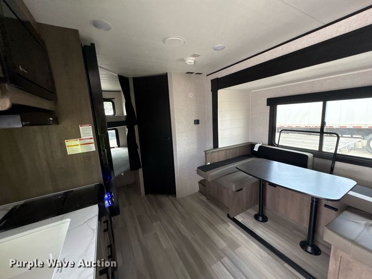 image for item YA0762 2025 Starcraft Autumn Ridge 188 BHS camper