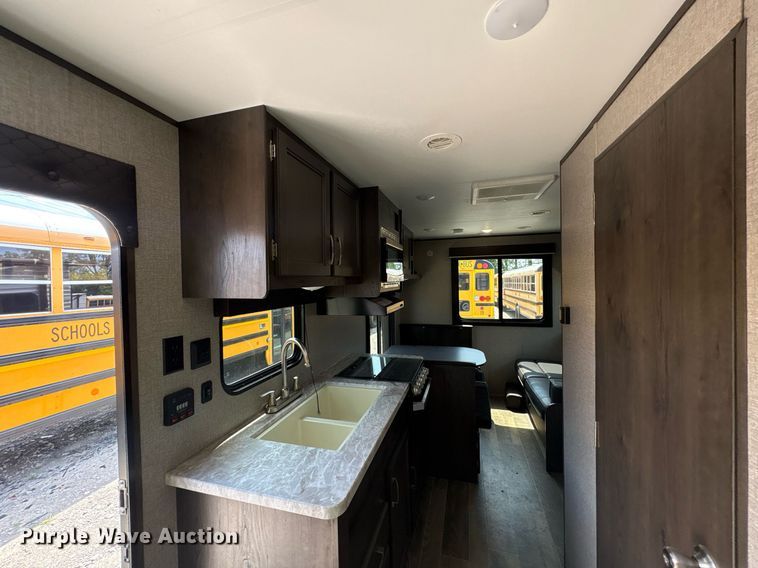 image for item YA0763 2021 Jayco Jayco camper