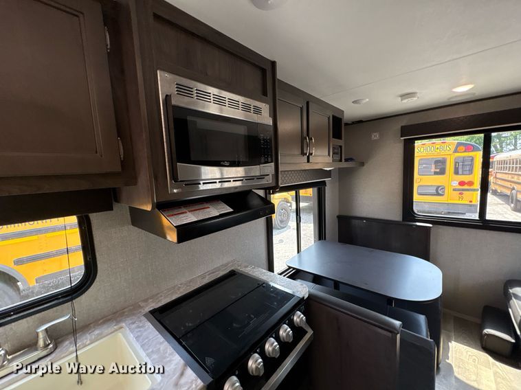 image for item YA0763 2021 Jayco Jayco camper