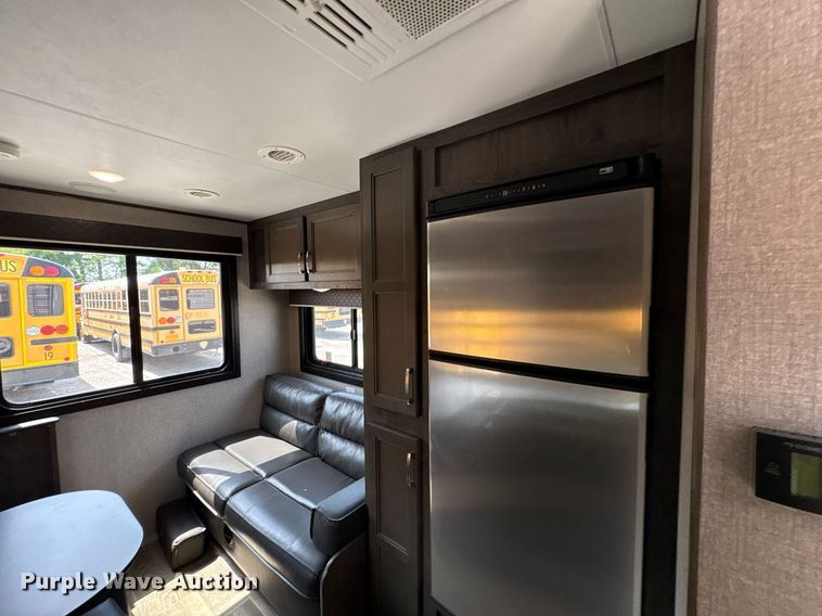 image for item YA0763 2021 Jayco Jayco camper