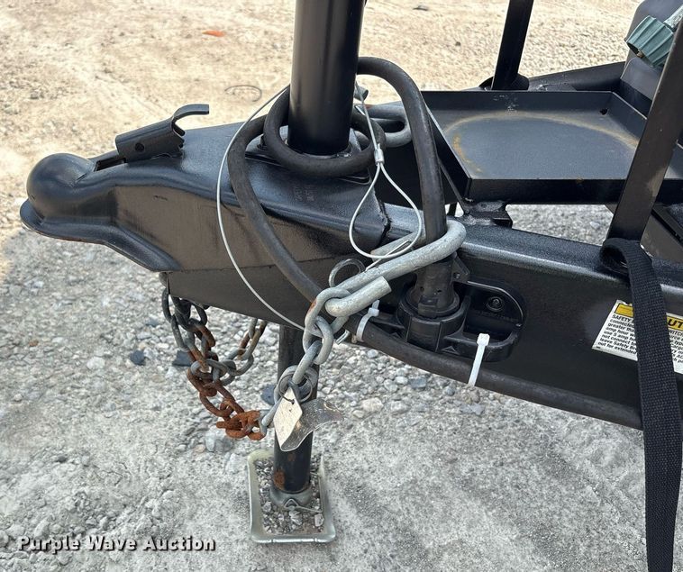 image for item YA0765 2022 Forest River Ozark camper