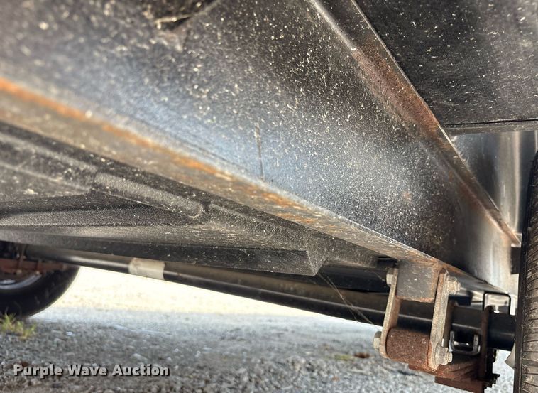 image for item YA0765 2022 Forest River Ozark camper