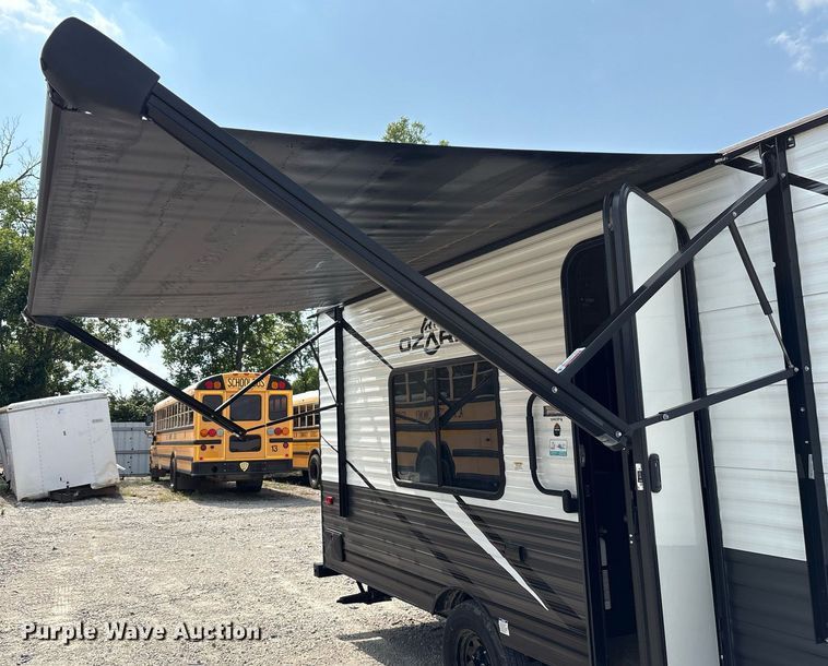 image for item YA0765 2022 Forest River Ozark camper