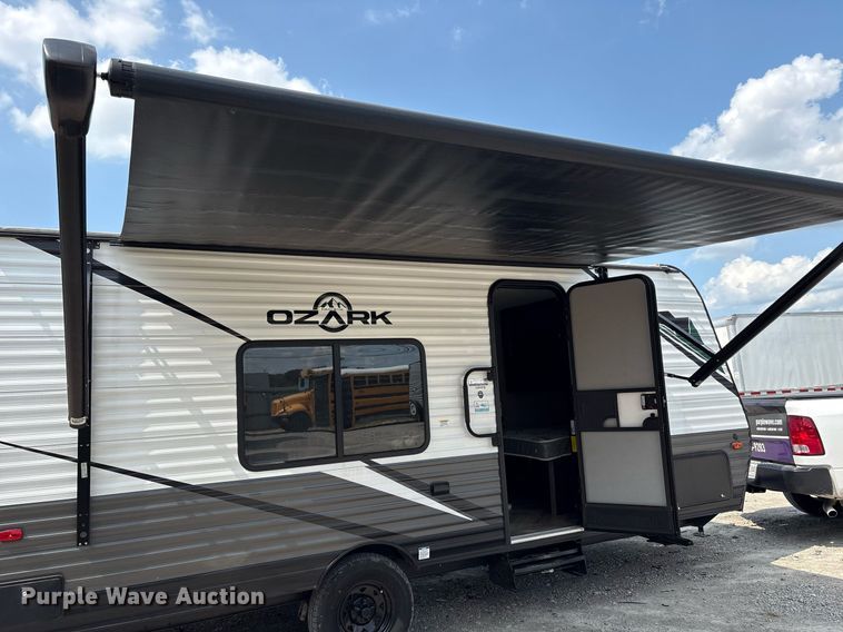 image for item YA0765 2022 Forest River Ozark camper