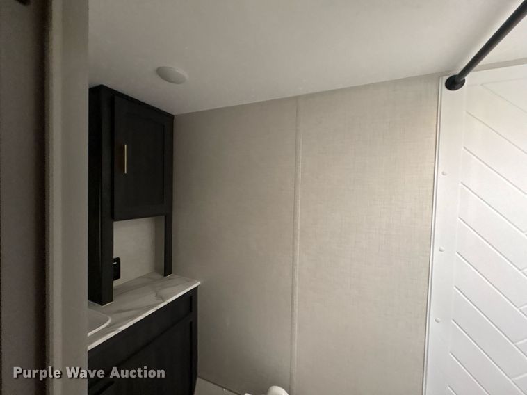 image for item YA0765 2022 Forest River Ozark camper