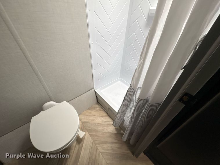 image for item YA0765 2022 Forest River Ozark camper