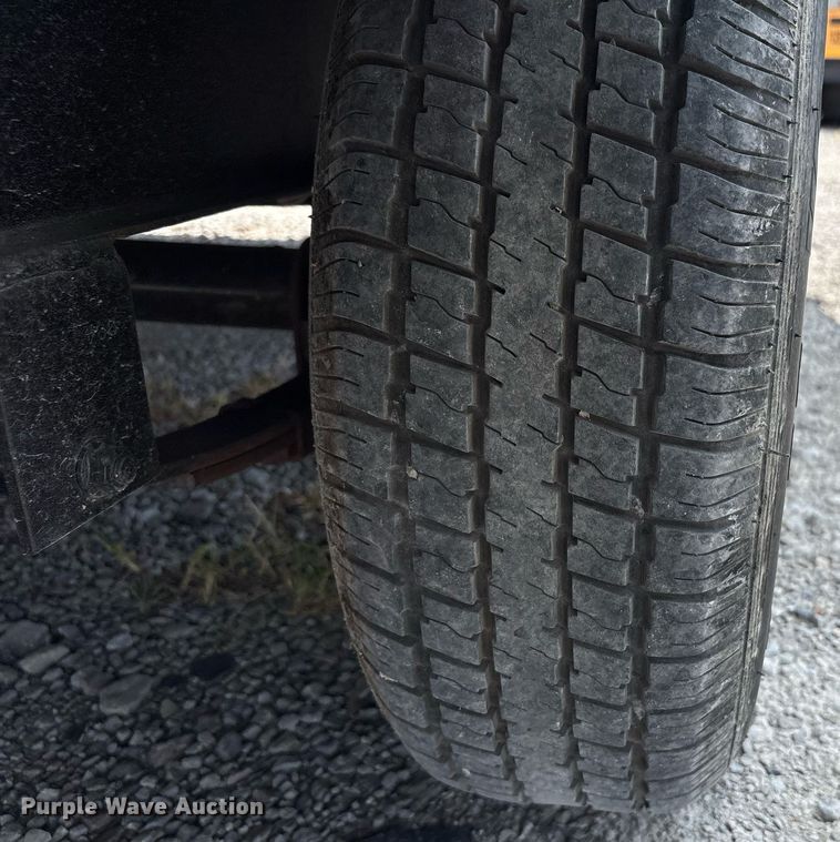 image for item YA0765 2022 Forest River Ozark camper