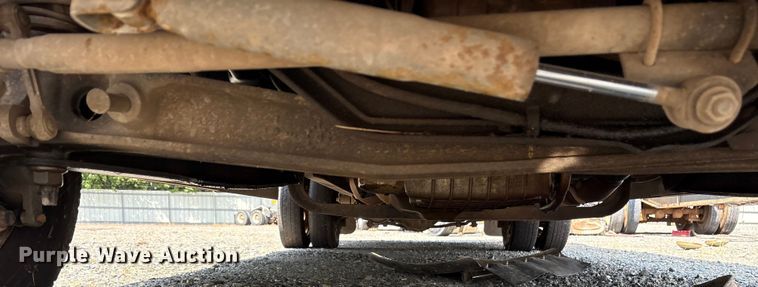 image for item YA0784 2021 Ford E450 delivery truck