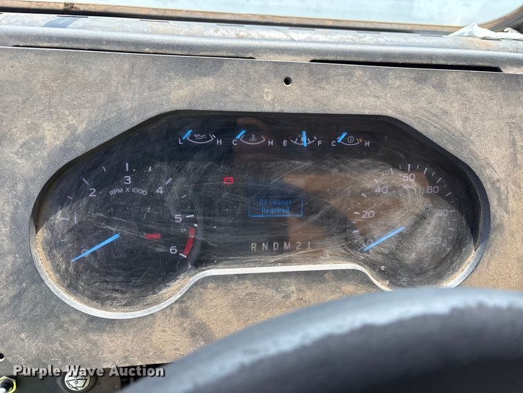 image for item YA0784 2021 Ford E450 delivery truck