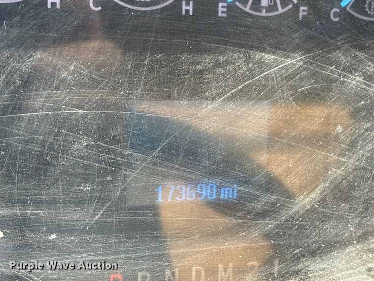 image for item YA0784 2021 Ford E450 delivery truck