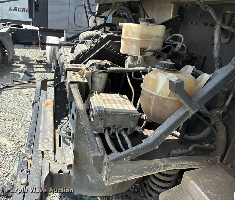 image for item YA0784 2021 Ford E450 delivery truck