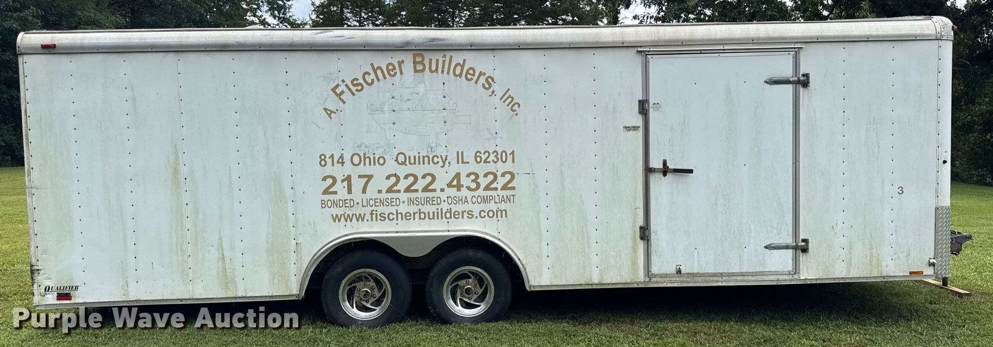 2002 Cargo Mate enclosed cargo trailer in Quincy, IL | Item DJ9714