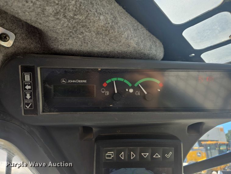 image for item DE2190 2023 John Deere 331G tracked skid steer loader